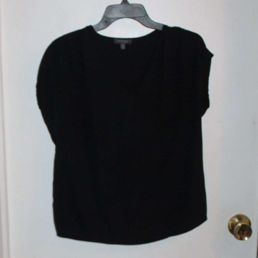 Women's Solid Black Madison Short Sleeve Top
